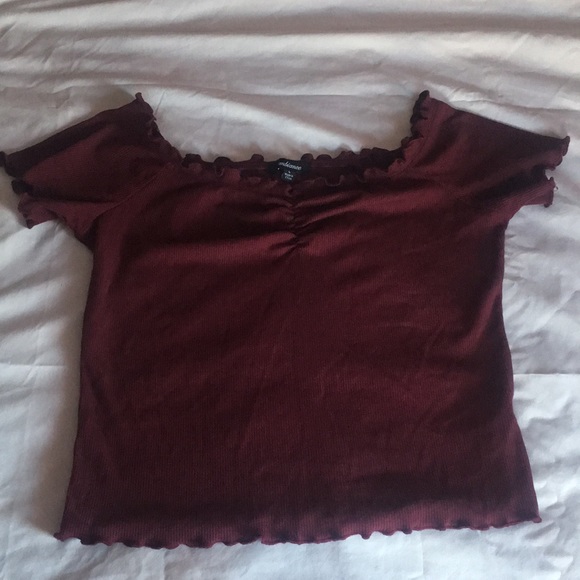 Burgundy off the shoulder crop top - Picture 1 of 3